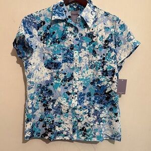 Laura Scott Petites Blue and White Floral Button Down Collared Blouse XLP